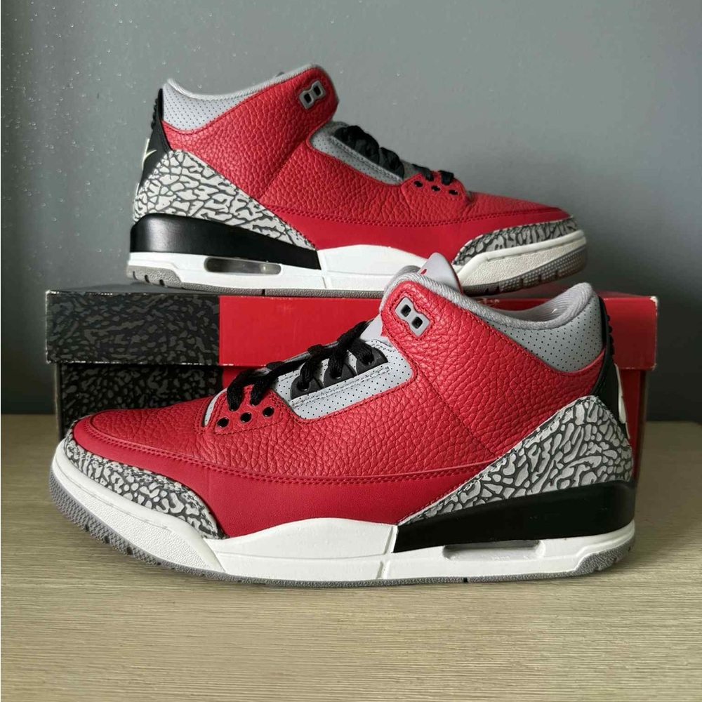 Jordan 3 SE Unite CHI Exclusive